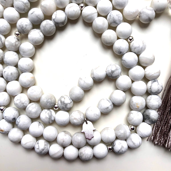 Howlite Mala Beads, Hamsa Charm, Yoga Necklace, Yoga Schmuck, 108 Mala