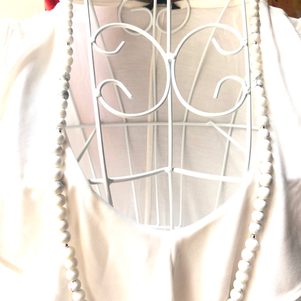 Howlite Mala Beads, Hamsa Charm, Yoga Necklace, Yoga Schmuck, 108 Mala