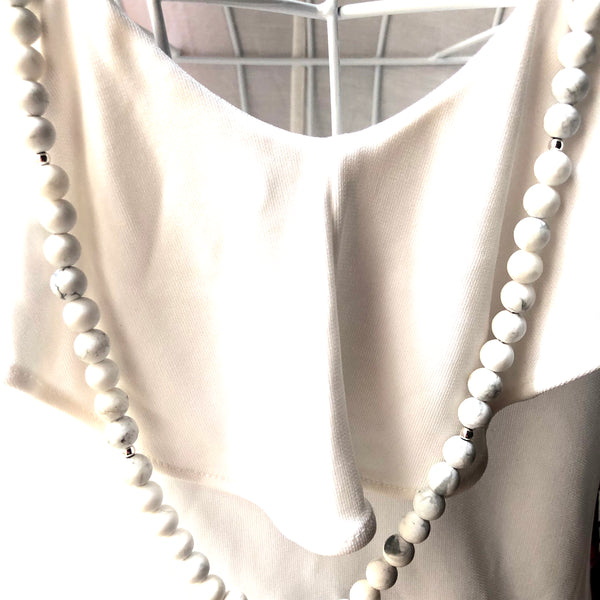 Howlite Mala Beads, Hamsa Charm, Yoga Necklace, Yoga Schmuck, 108 Mala