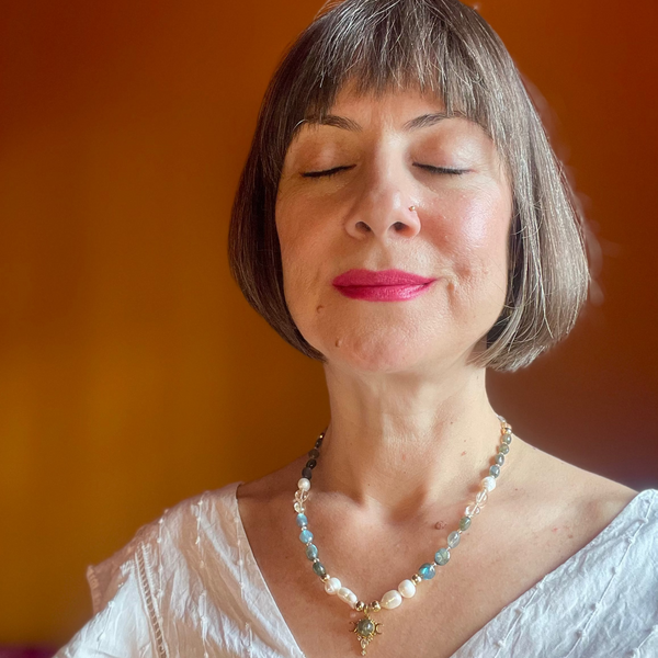 Intuitive Glow: Labradorite, Clear Citrine, Pearl